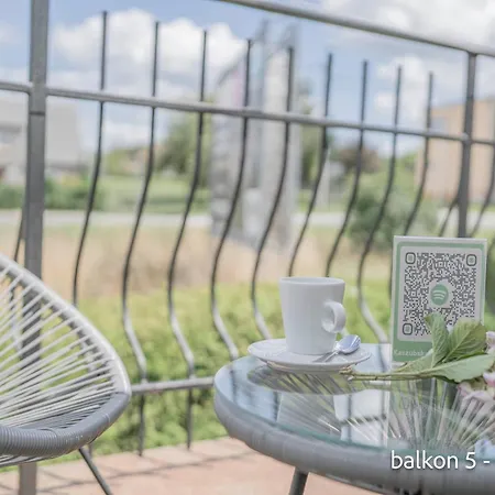 Remus House - Idealny Dla Par & Tylko 2-osobowe Pokoje, Dzieci Od 12 Lat, Bezplatny Parking 公寓 *