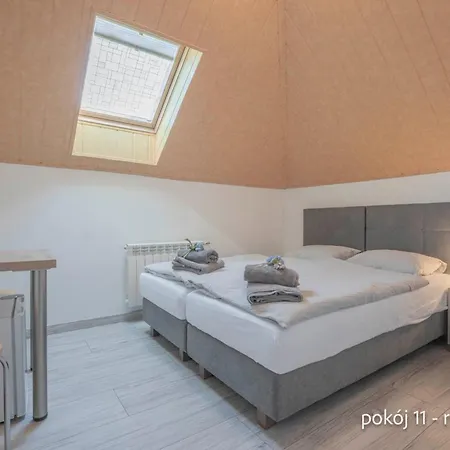 Apartment Remus House - Idealny Dla Par & Tylko 2-osobowe Pokoje, Dzieci Od 12 Lat, Bezplatny Parking *