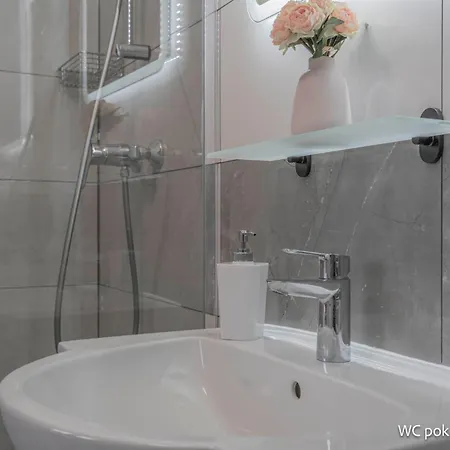 Remus House Apartments Spokojny Wypoczynek Dla Par, Tylko Pokoje 2-Osobowe Jastrzębia Góra