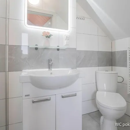 Remus House - Idealny Dla Par & Tylko 2-osobowe Pokoje, Dzieci Od 12 Lat, Bezplatny Parking * Jastrzębia Góra