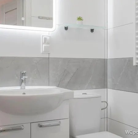 Remus House Apartments Spokojny Wypoczynek Dla Par, Tylko Pokoje 2-Osobowe Lejlighed *