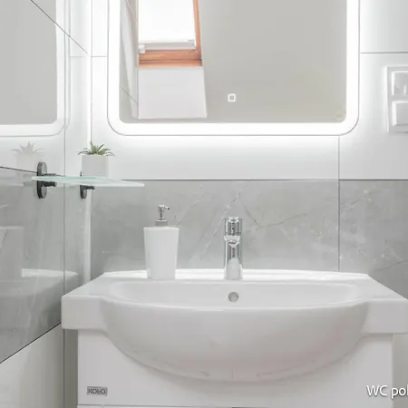 Remus House Apartments Spokojny Wypoczynek Dla Par, Tylko Pokoje 2-Osobowe * Jastrzębia Góra