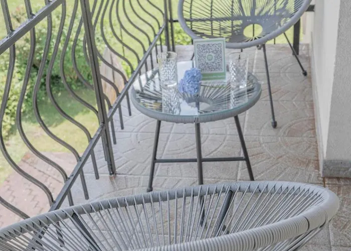 Apartament Remus House - Idealny Dla Par & Tylko 2-osobowe Pokoje, Dzieci Od 12 Lat, Bezplatny Parking