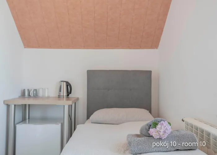 Remus House - Idealny Dla Par & Tylko 2-osobowe Pokoje, Dzieci Od 12 Lat, Bezplatny Parking * Jastrzębia Góra