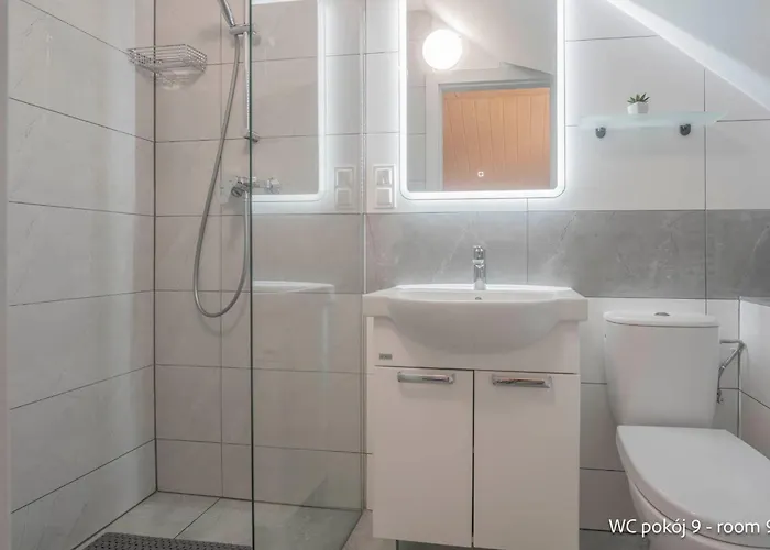 Remus House - Idealny Dla Par & Tylko 2-osobowe Pokoje, Dzieci Od 12 Lat, Bezplatny Parking * Jastrzębia Góra