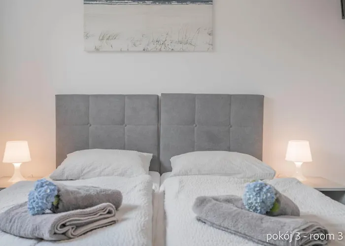 Apartament Remus House - Idealny Dla Par & Tylko 2-osobowe Pokoje, Dzieci Od 12 Lat, Bezplatny Parking Jastrzębia Góra