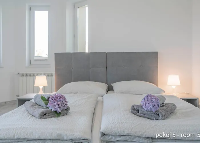 Apartament Remus House - Idealny Dla Par & Tylko 2-osobowe Pokoje, Dzieci Od 12 Lat, Bezplatny Parking