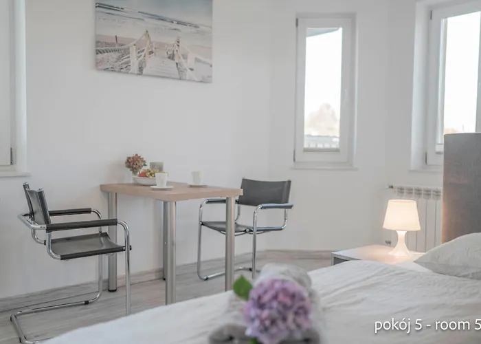 Remus House - Idealny Dla Par & Tylko 2-osobowe Pokoje, Dzieci Od 12 Lat, Bezplatny Parking Apartament *